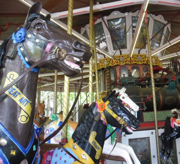 Carousel2