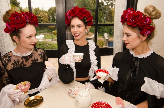 Models: Lara Schroeder; Bronwyn Whitton; Georgia Whitton.  MUA: Meg Stewart Makeup.  Photographer: Kelda Rundle Photography  