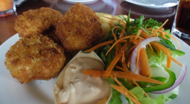 Fish 'n' chips at Trader Jacks on the Water