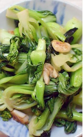 Turning green baby bok choy w chicken mushrooms