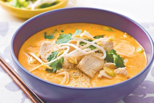 Chicken and mushroom laksa