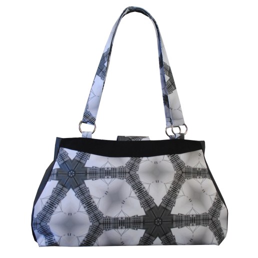 Lily_parliament kaleidoscope 