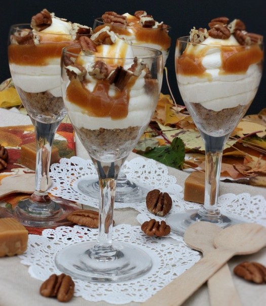 Individual Caramel Pecan Cheesecake trifles from www.hoosierhomemade.com