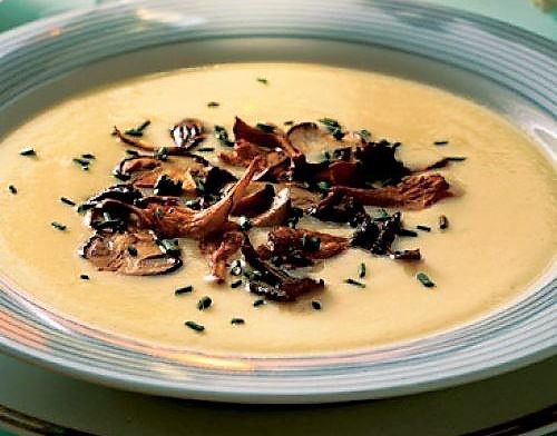 cauli-soup-with-mushrooms