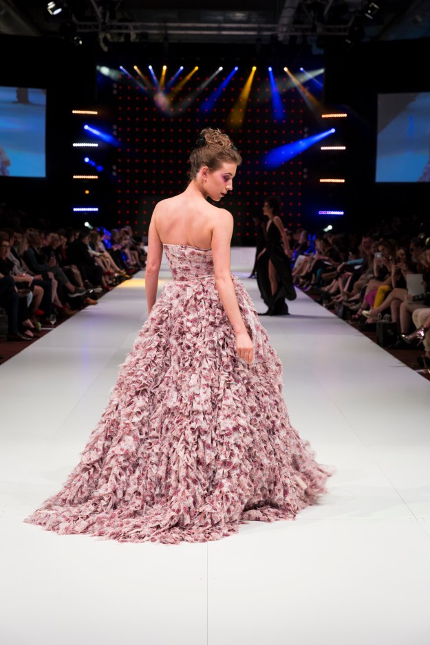 DougHall-FOH-N3S2-0159